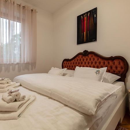 Pannonia Appartements نيوسيدل آم سي المظهر الخارجي الصورة