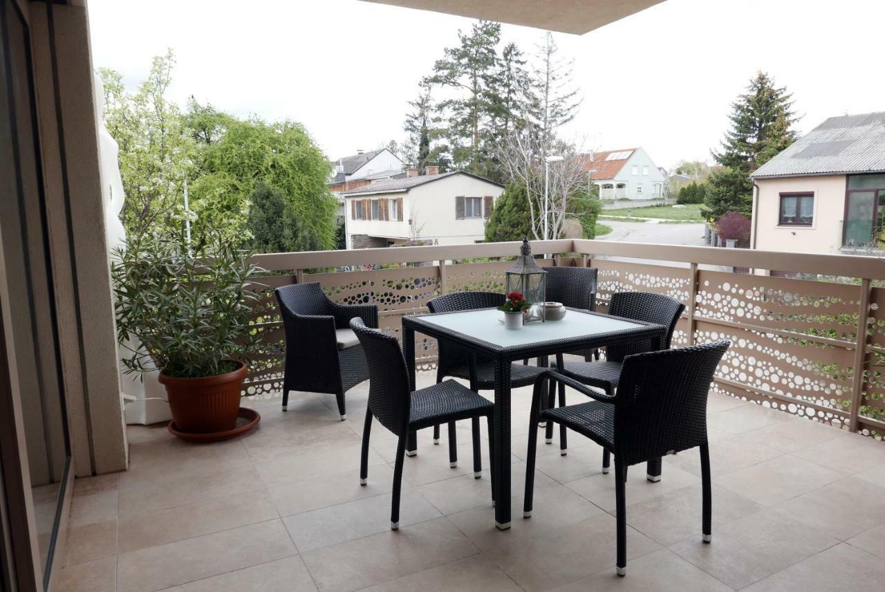 Pannonia Appartements نيوسيدل آم سي المظهر الخارجي الصورة